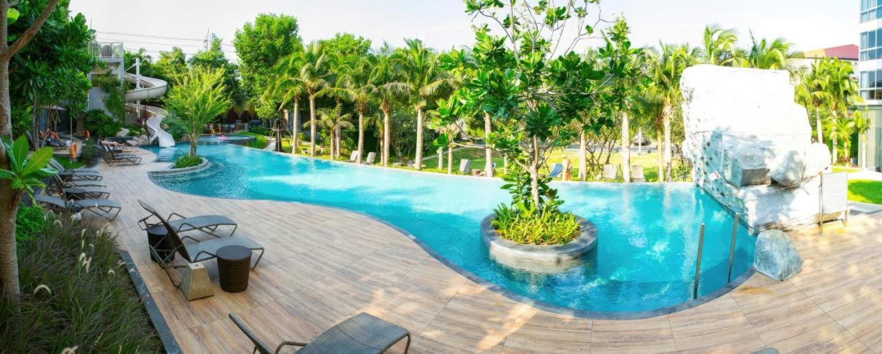 Unixx Oasis : Grandeur 2Br Suite Pattaya Buitenkant foto